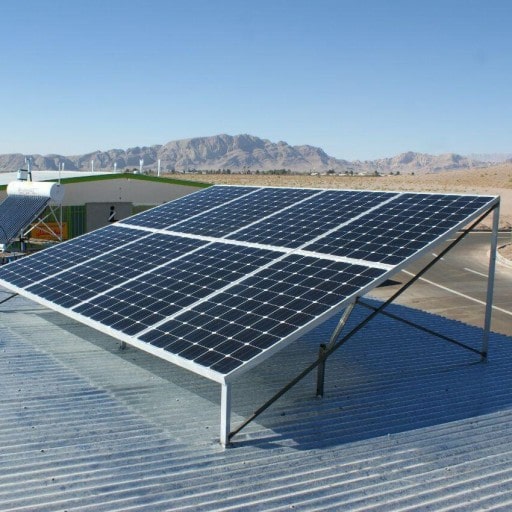 پنل خورشیدی در زاهدان
